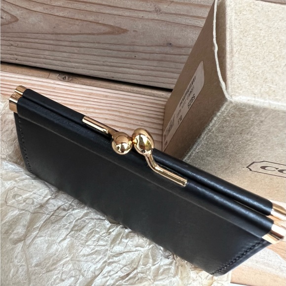 New, Vintage Coach Framed Coin purse, kisslock, Water Buffalo 5825 - Picture 3 of 8